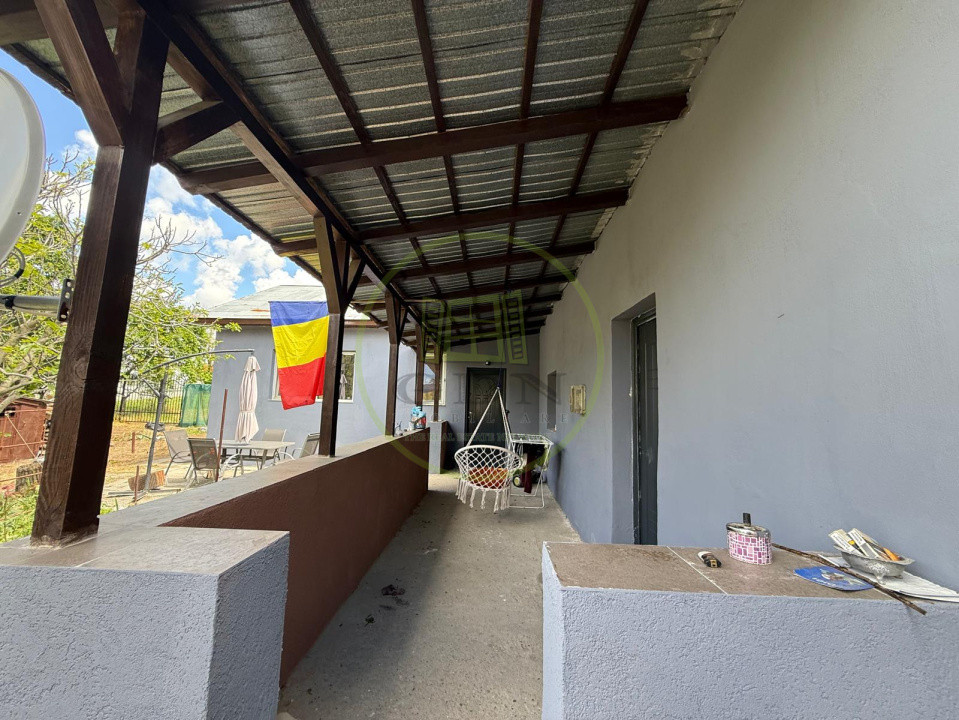 Casa plan parter, 566 mp teren, 131 mp utili, Pielesti-Centru
