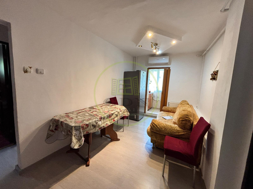 Apartament 2 camere, decomandat, 53mp, Cartier Cornitoiu, Zona Unitatea Militara