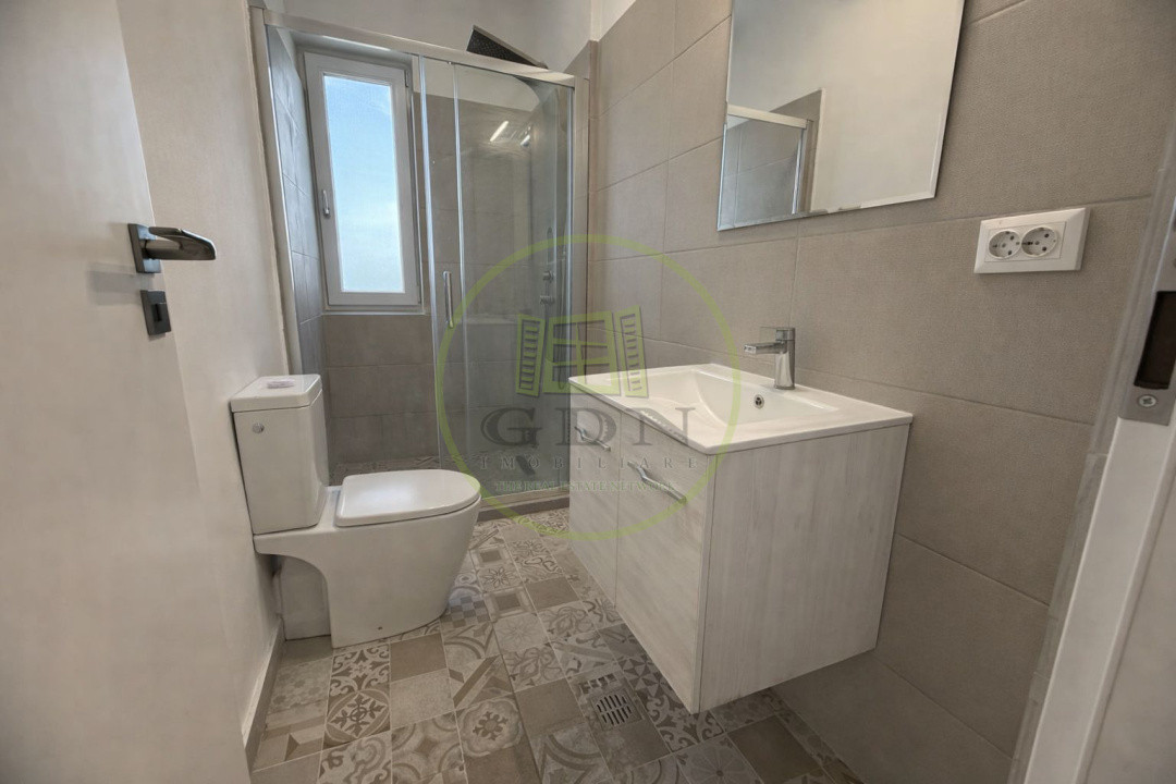 Apartament 3 camere open space, 104.9 mp, cartier Craiovita, zona Mall Promenada