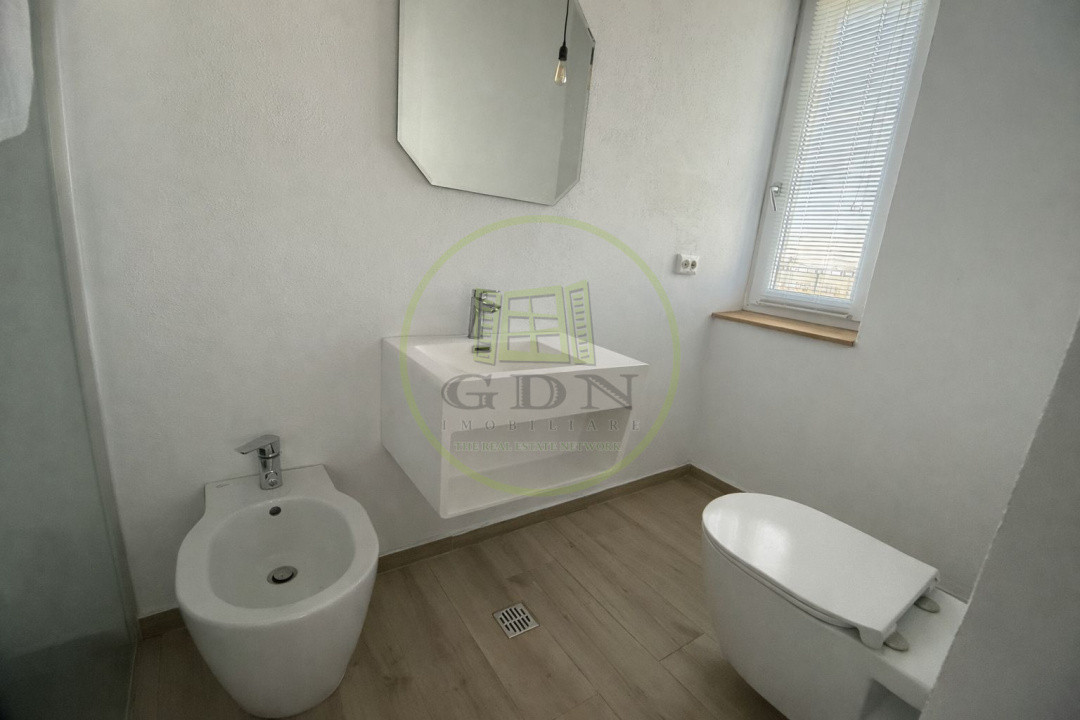 Apartament 3 camere open space, 104.9 mp, cartier Craiovita, zona Mall Promenada