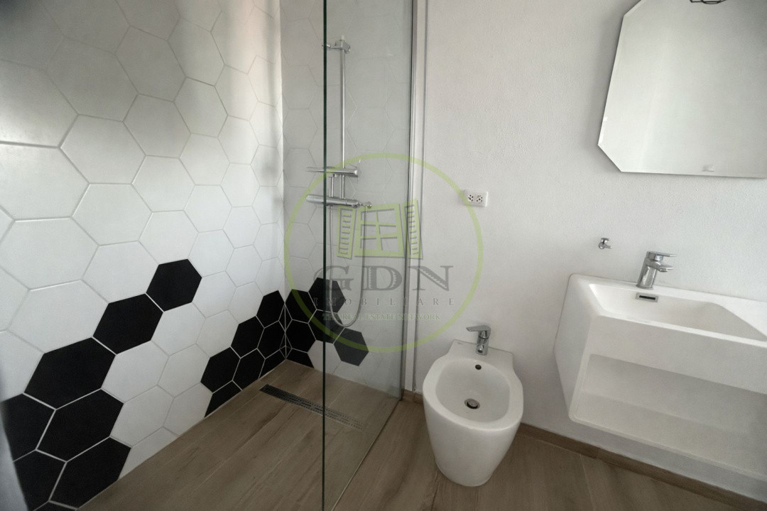 Apartament 3 camere open space, 104.9 mp, cartier Craiovita, zona Mall Promenada
