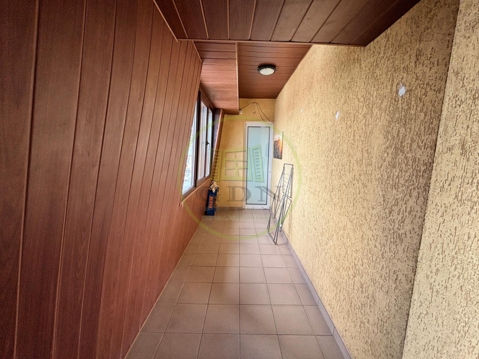 Apartament 2 camere, 75.90 mp, cartierul Craiovita Noua, zona Racheta