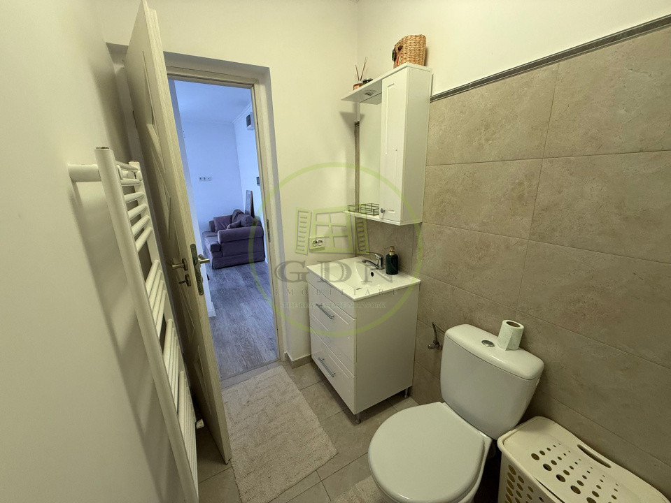 Apartament open-space, 39 mp, Cartier Bariera Valcii, zona Termocentrala