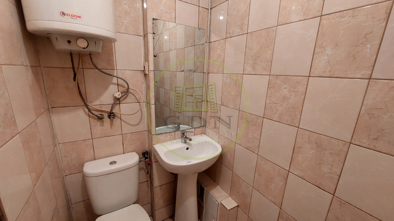 Camera de camin, etajul 1, cartier Valea Rosie, zona Grădinița Castelul Fermecat
