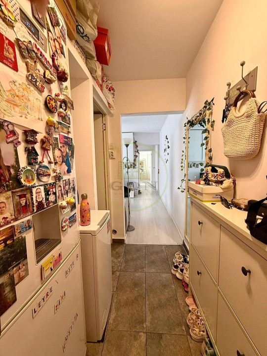 Apartament 3 camere, 53 mp, cartier Craiovita Noua, zona Hotel Bacolux