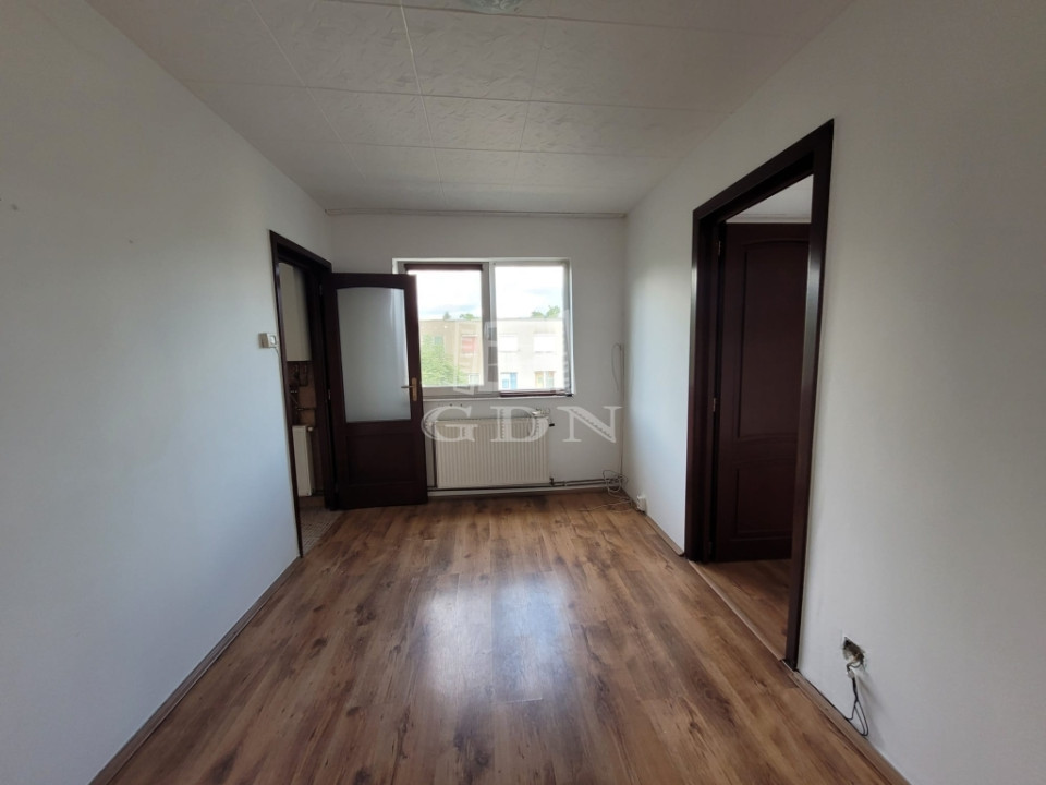 Vanzare apartament - Cartier Sasar