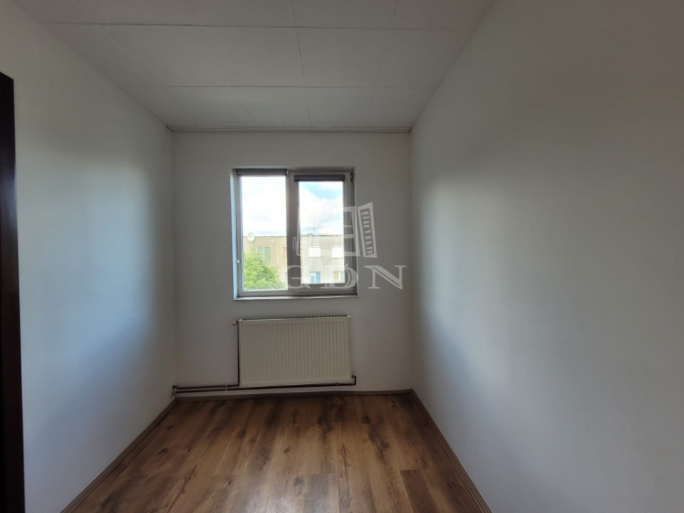 Vanzare apartament - Cartier Sasar