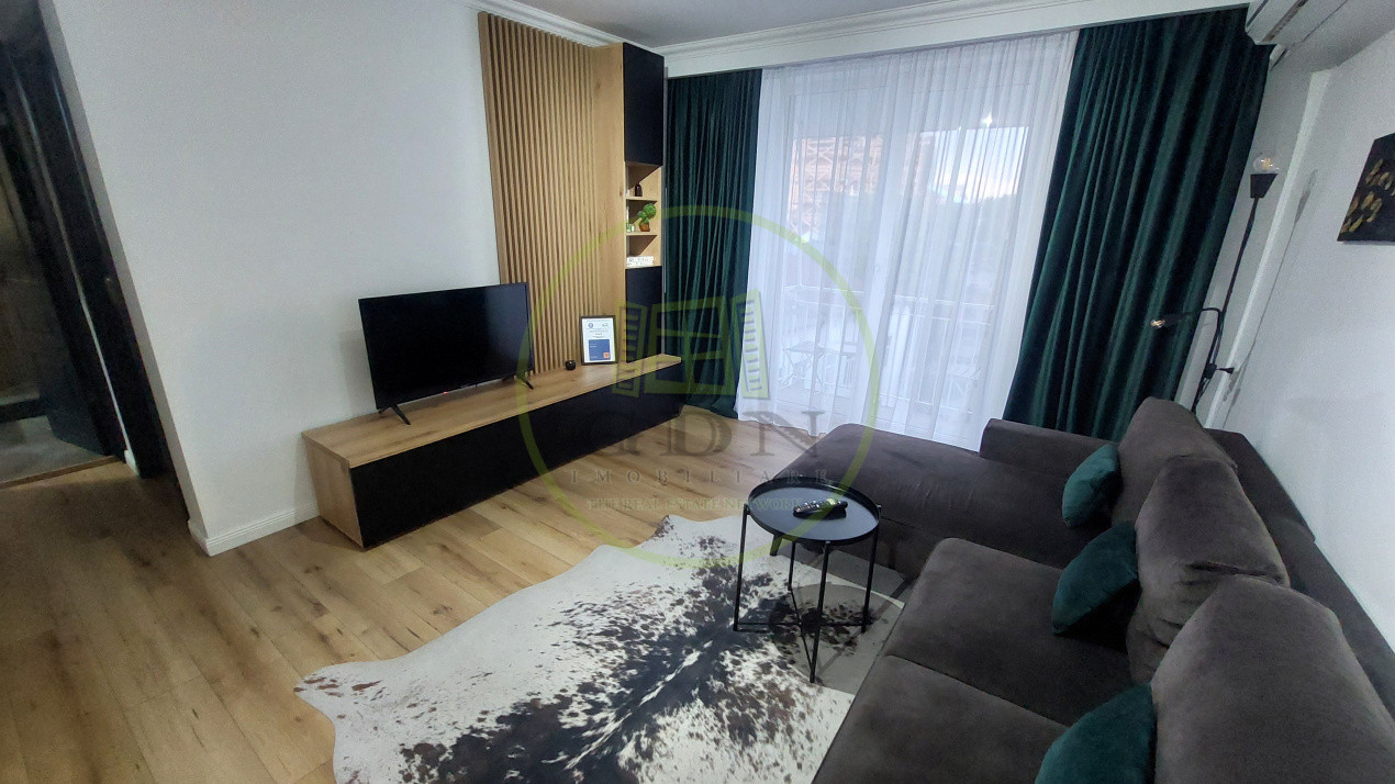Apartament doua camere semidecomandat, 41 mp, cartier Centru zona Maestro