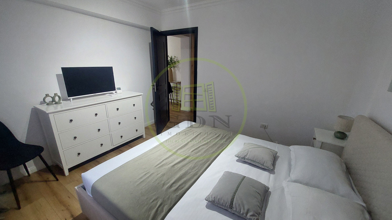 Apartament doua camere semidecomandat, 41 mp, cartier Centru zona Maestro