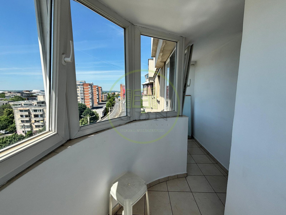Apartament 2 camere semidecomandat, 51 mp, Centru, zona Ramada Plaza