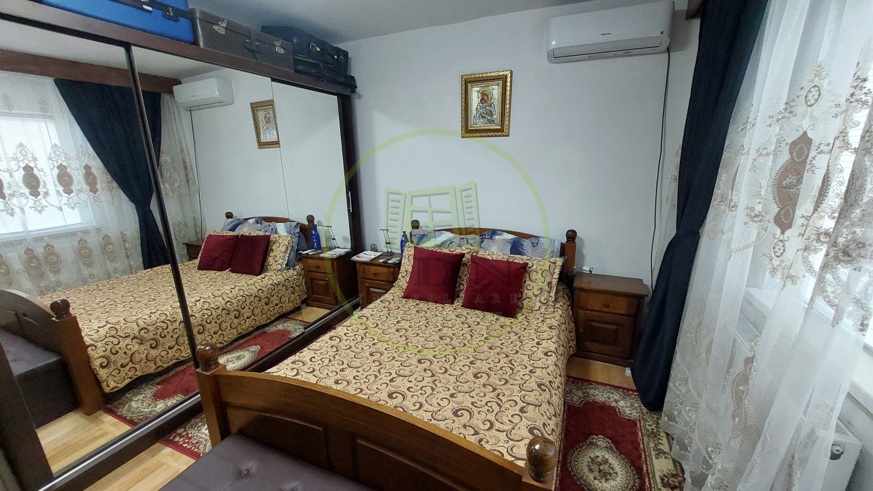 Apartament 4 camere, 100 mp, cartier Craiovita Noua, zona Carrefour