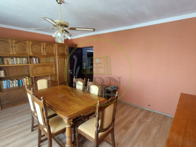 Apartament 4 camere, 100 mp, cartier Craiovita Noua, zona Carrefour