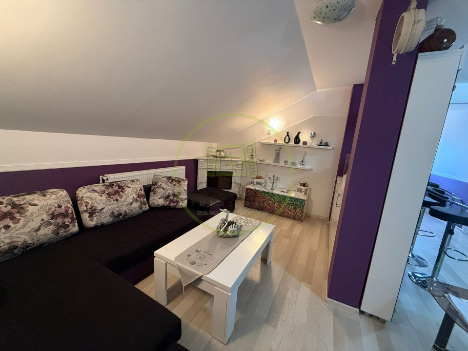 Apartament 3 camere decomandat, 100 mp, Bariera Valcii, zona Bordei 