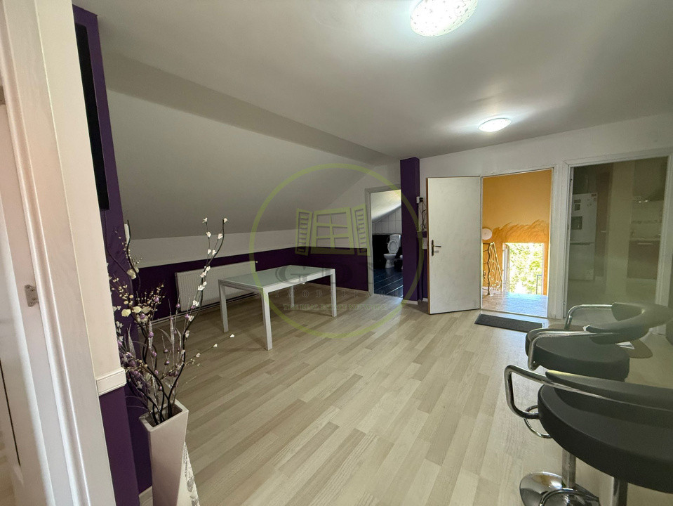 Apartament 3 camere decomandat, 100 mp, Bariera Valcii, zona Bordei 
