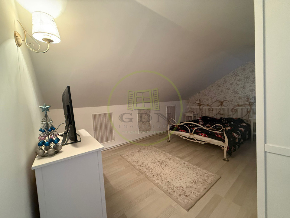 Apartament 3 camere decomandat, 100 mp, Bariera Valcii, zona Bordei 