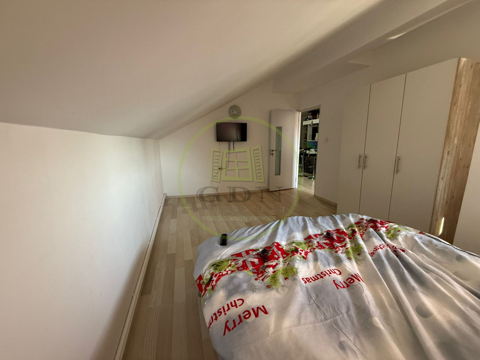 Apartament 3 camere decomandat, 100 mp, Bariera Valcii, zona Bordei 