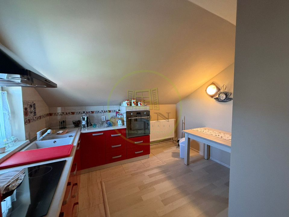 Apartament 3 camere decomandat, 100 mp, Bariera Valcii, zona Bordei 