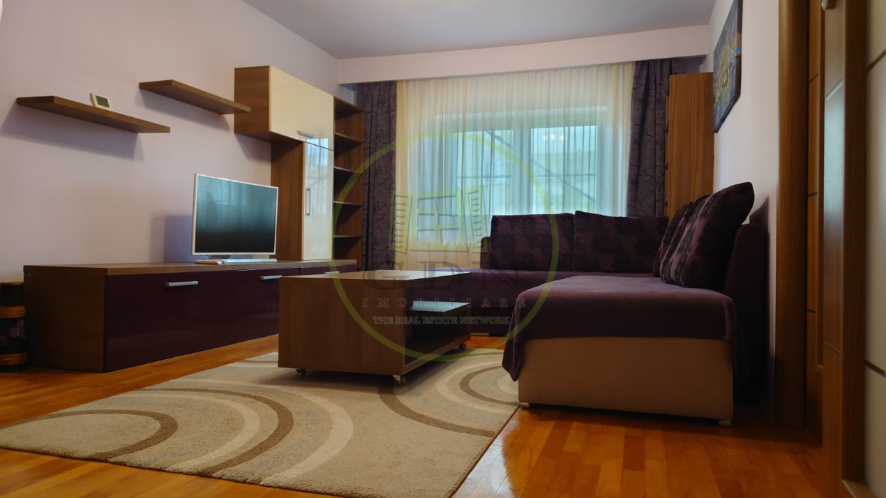 Apartament de vanzare, doua camere, decomanda, 66mp, zona Garii