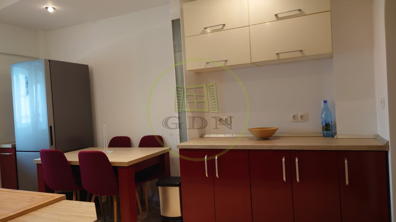 Apartament de vanzare, doua camere, decomanda, 66mp, zona Garii