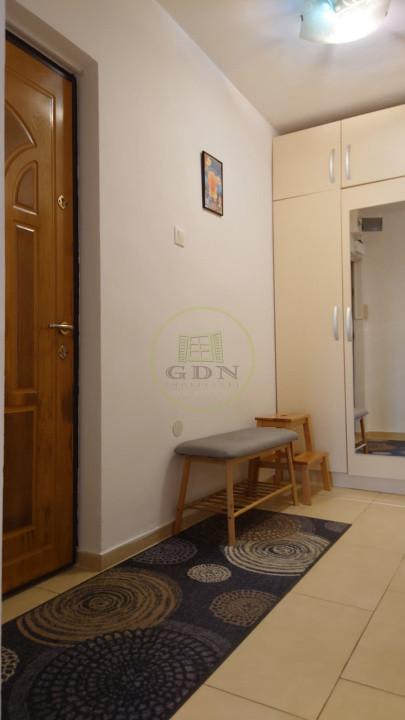 Apartament de vanzare, doua camere, decomanda, 66mp, zona Garii