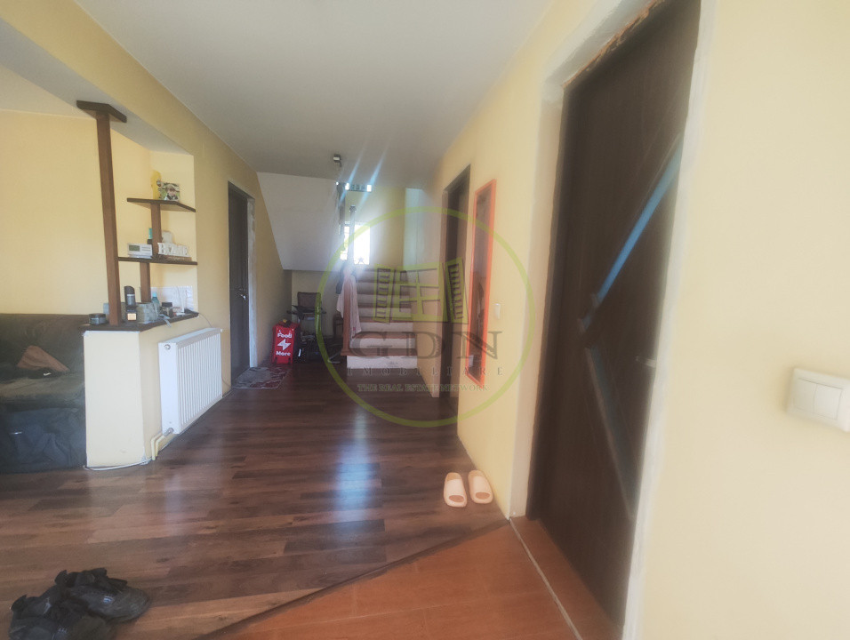 Casa 4 camere, teren 500 mp, Preajba, zona Damila