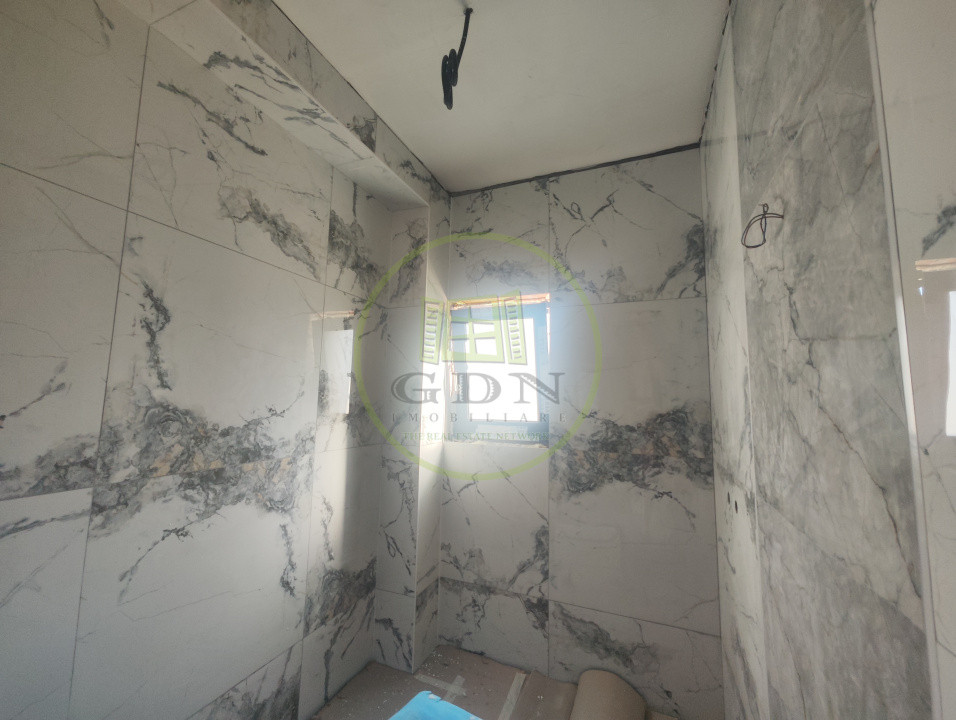 Casa 4 camere, teren 200 mp, localitate Malu Mare, zona Selgros