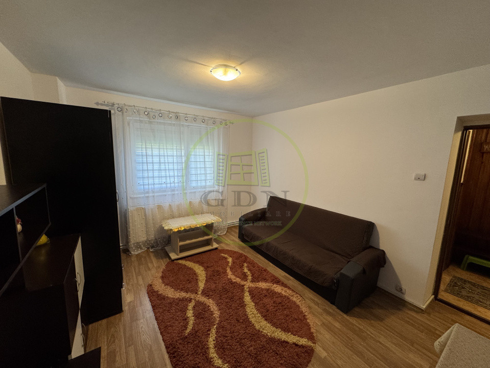 Apartament decomandat cu 2 camere | Parter | Str Tudor Vladimirescu, Tractorul