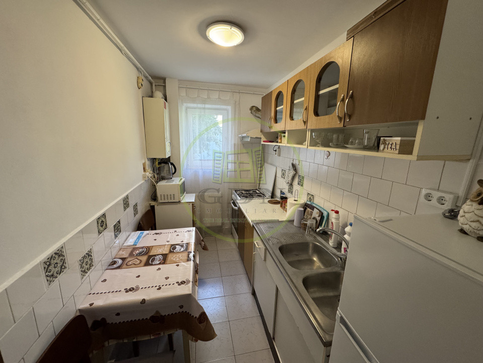 Apartament decomandat cu 2 camere | Parter | Str Tudor Vladimirescu, Tractorul