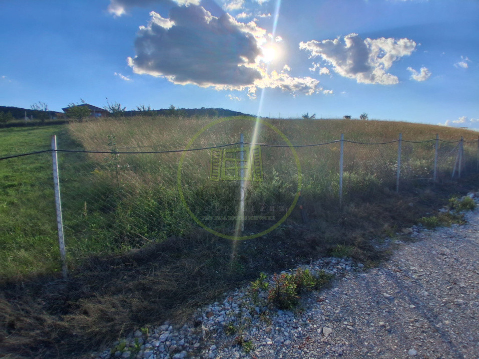 Teren intravilan de vânzare, 700 mp.  la 8 km de Cluj-Napoca