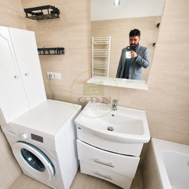 Vând/vânzare apartament 2 camere Tractorul Coresi Brașov Nicolae Labiș