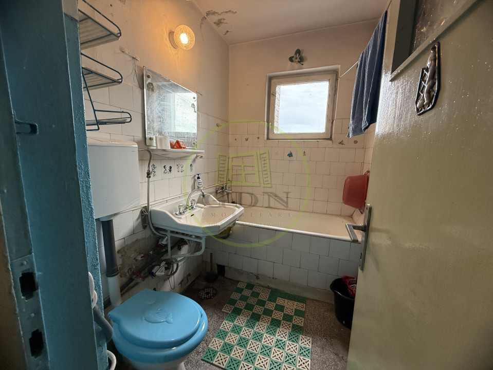 Apartament 3 camere decomandat, 61.1 mp, cartier 1 Mai, zona Insula