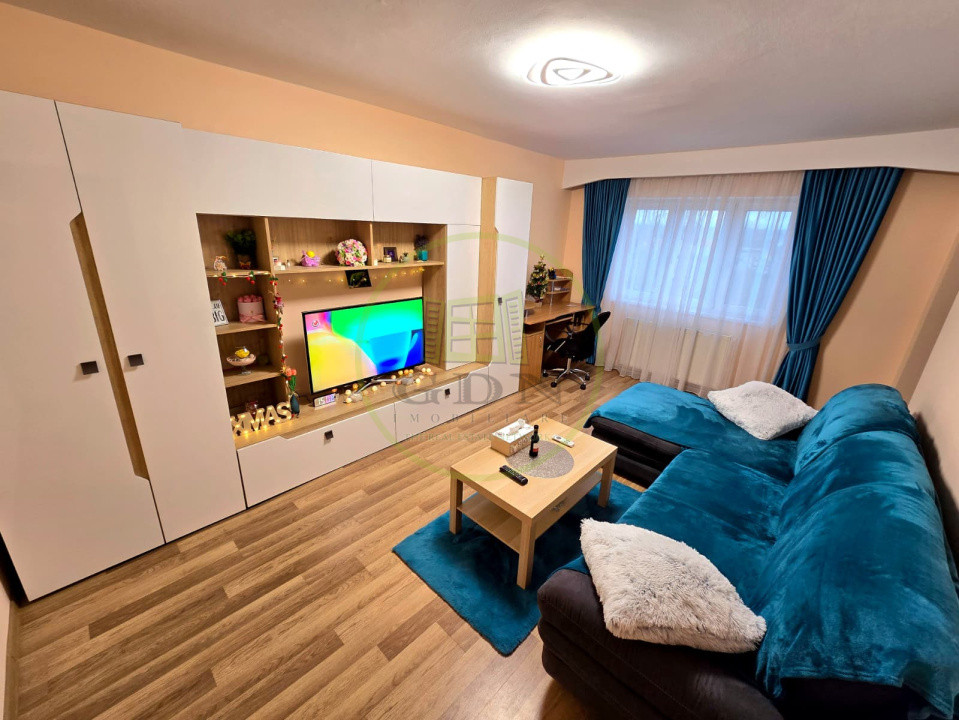 Apartament 2 camere de închiriat -str. Muncel