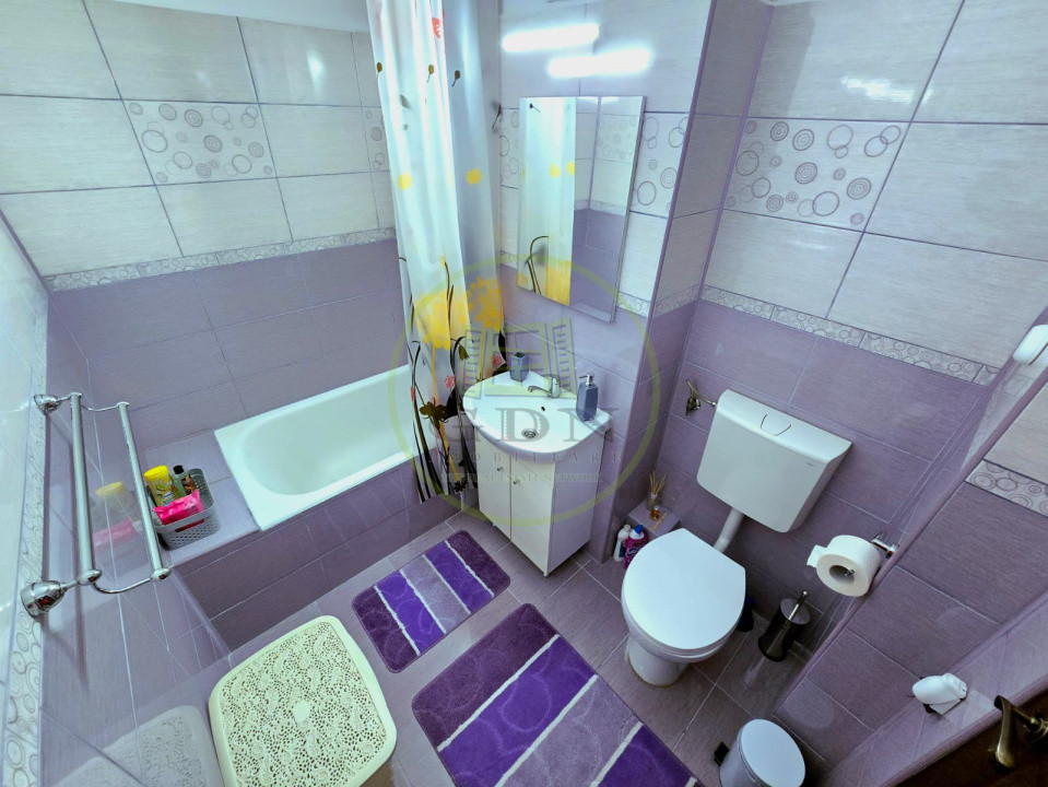 Apartament 2 camere de închiriat -str. Muncel