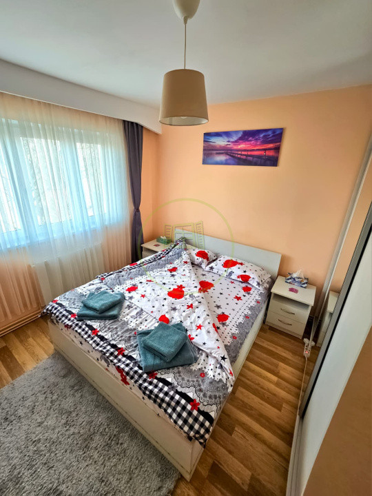 Apartament 2 camere de închiriat -str. Muncel