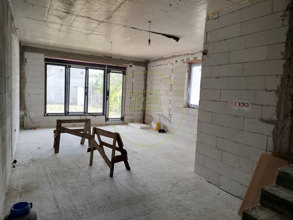 Casă duplex