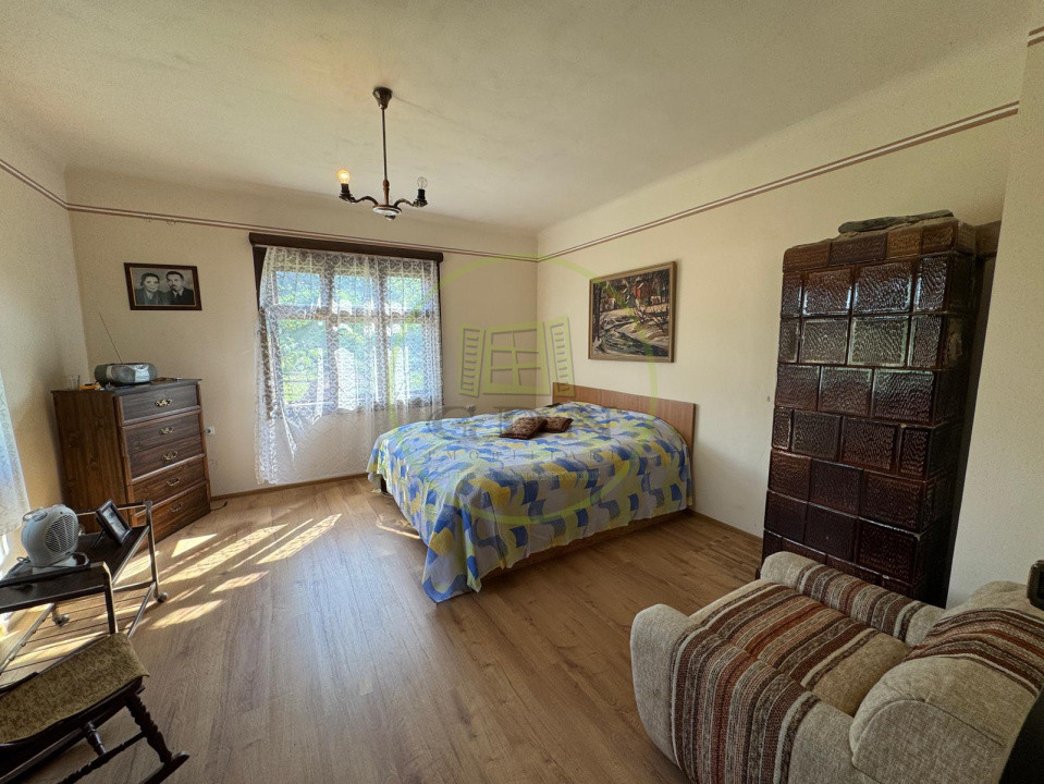 Ofertă de vânzare casă cu 5 camere + teren 4500 mp., Ocoliș
