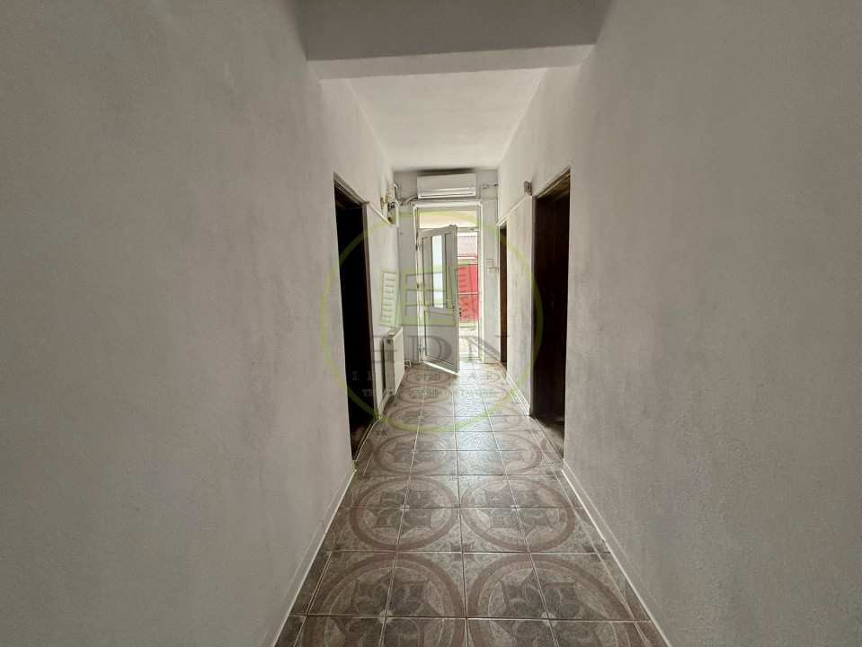 Apartament 3 camere, decomandat, 115.54 mp, Garii