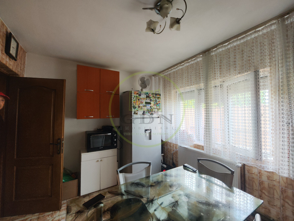 Casa 5 camere, Teren 154 mp, Craiova, zona Brestei