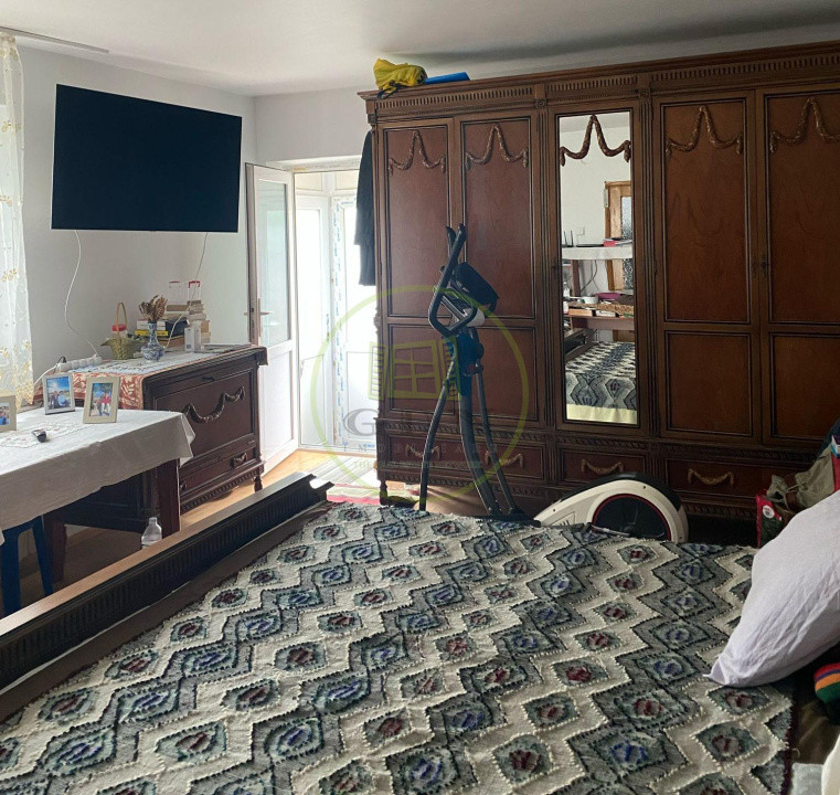 Casa 5 camere, teren 357 mp, Craiova, zona BIlla