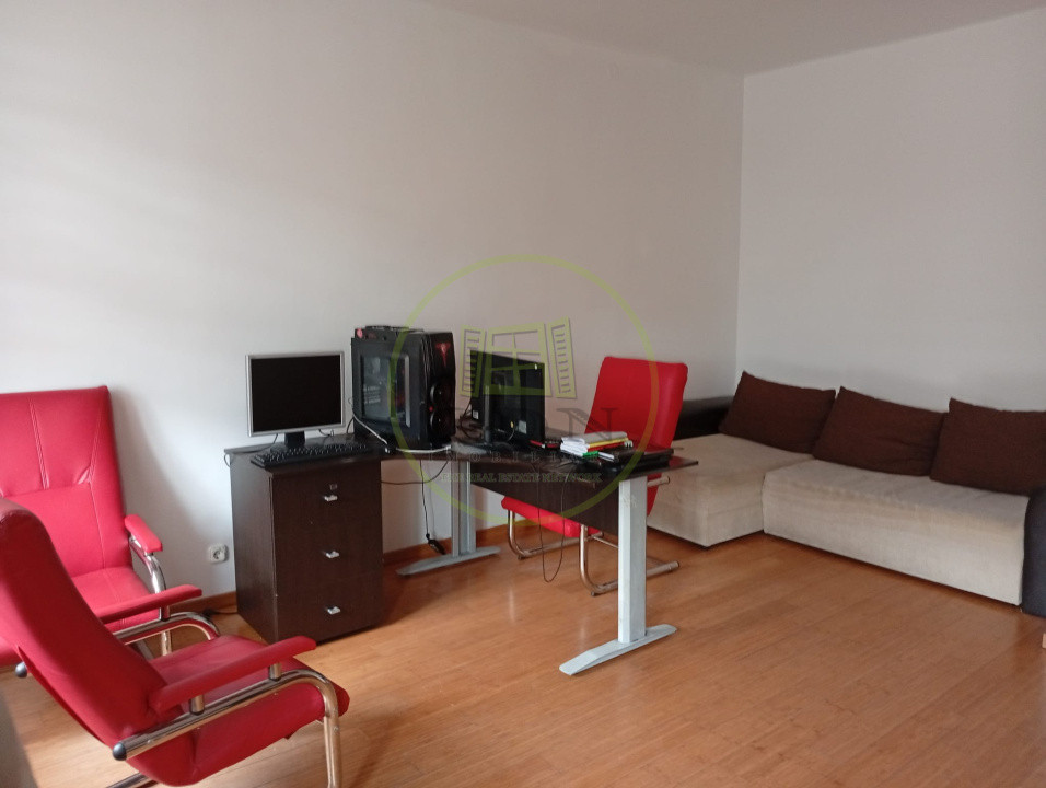 Casă 4 Camere pe 2 Nivele – Ideală pentru Firme / Muncitori
