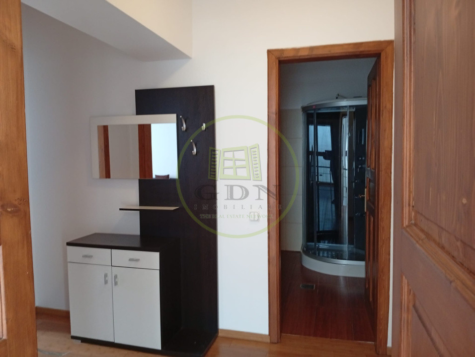 Casă 4 Camere pe 2 Nivele – Ideală pentru Firme / Muncitori