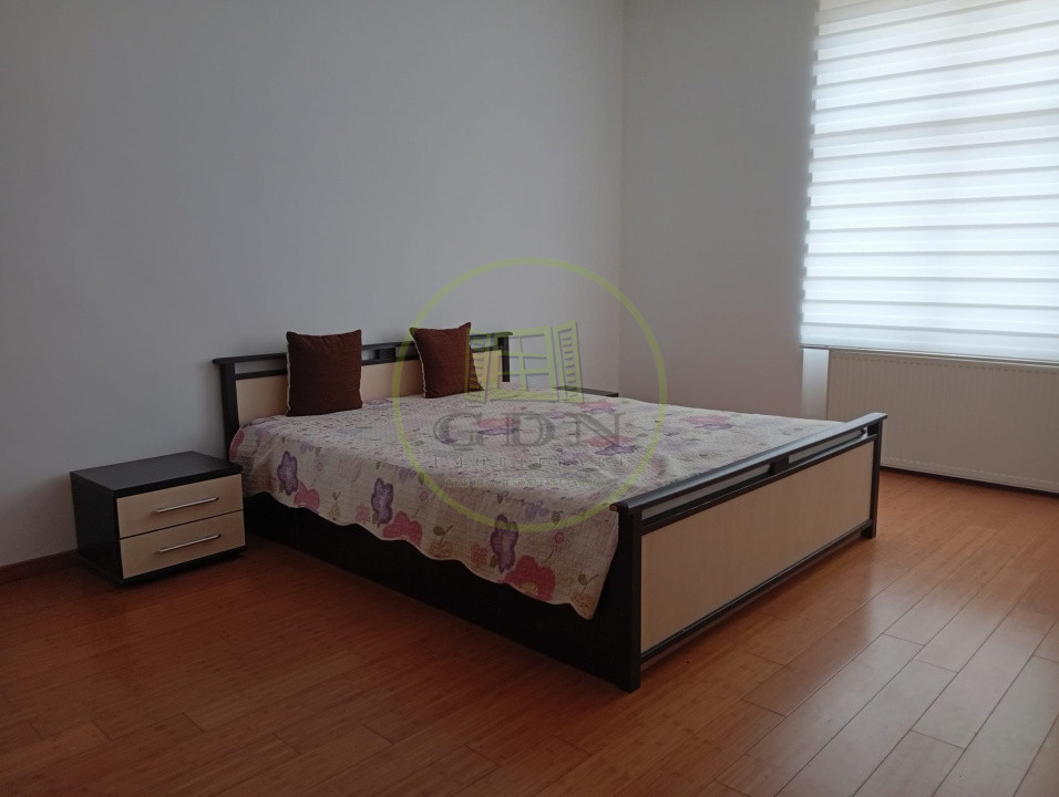 Casă 4 Camere pe 2 Nivele – Ideală pentru Firme / Muncitori