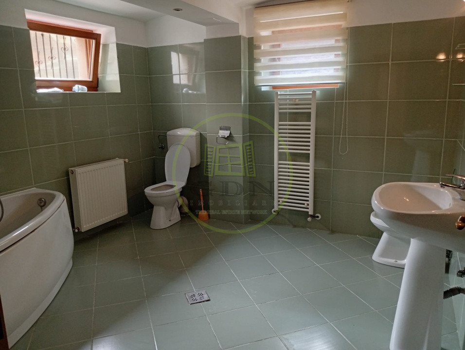 Casă 4 Camere pe 2 Nivele – Ideală pentru Firme / Muncitori