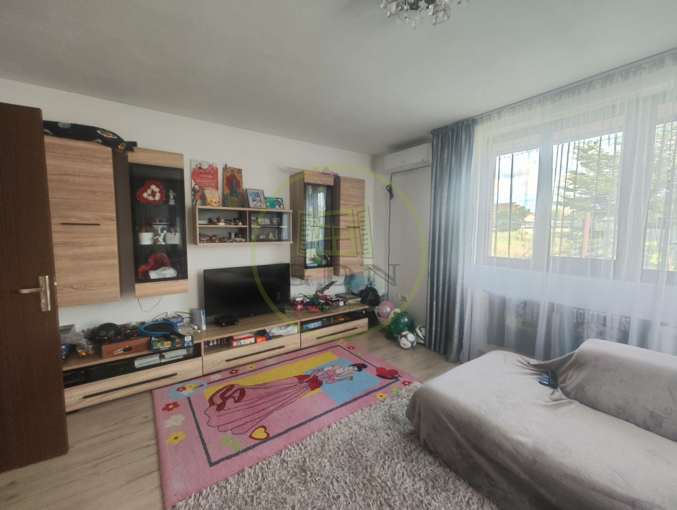 Casa 5 camere, teren 481 mp, Preajaba, com. Malu Mare, zona Damila.