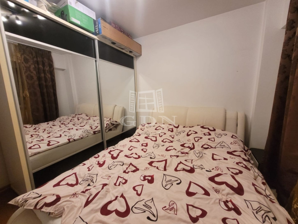 Vanzare apartament - Bld. Bucuresti