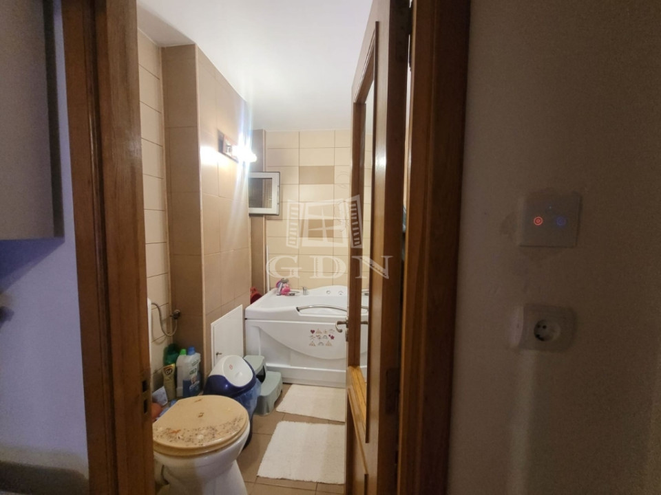 Vanzare apartament - Bld. Bucuresti