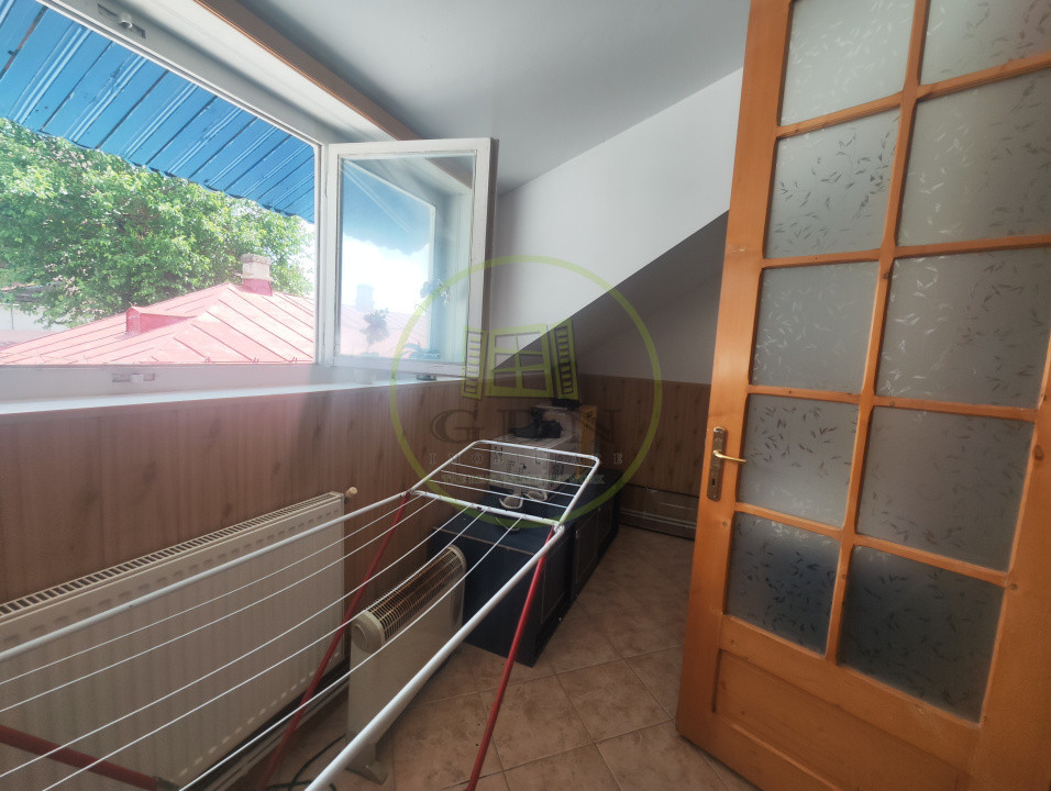 Casa 3 camere, teren 458 mp, Craiova, zona Ungureni