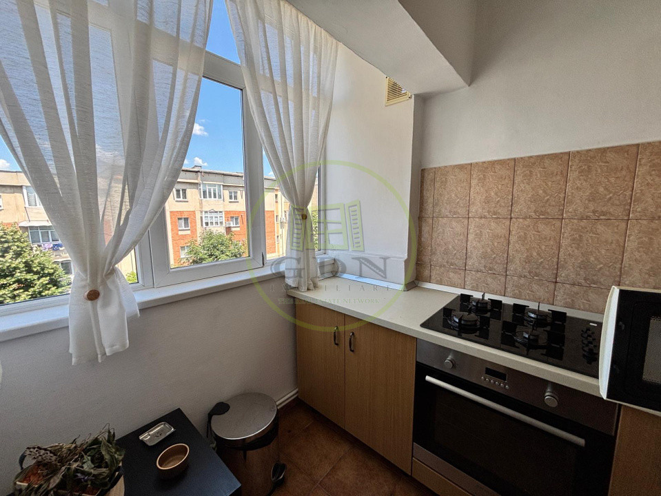 Apartament 2 camere, 60 mp, cartier George Enescu, zona Liceul Energetic