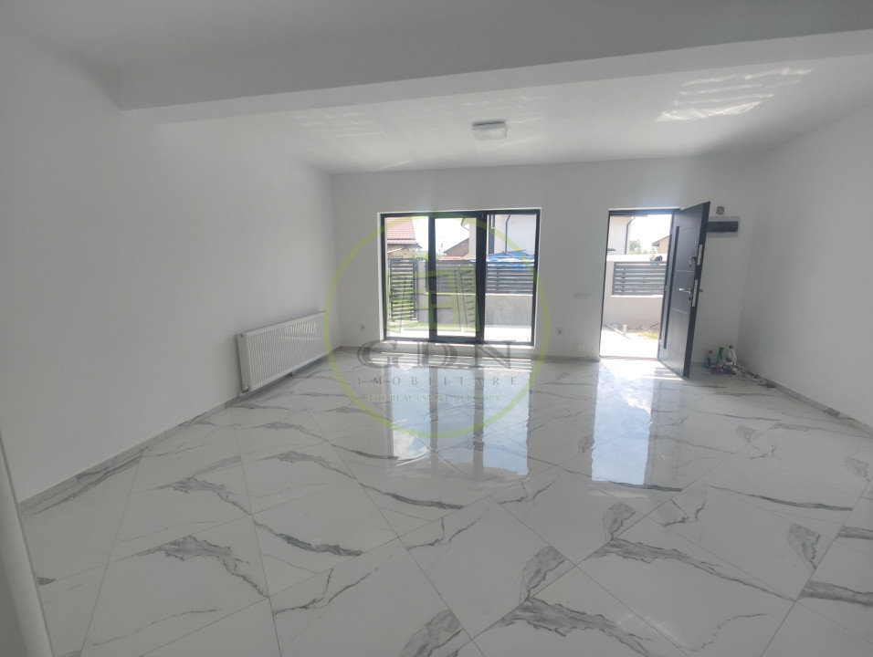Casa 3 camere, teren 267, Malu Mare, zona Selgros