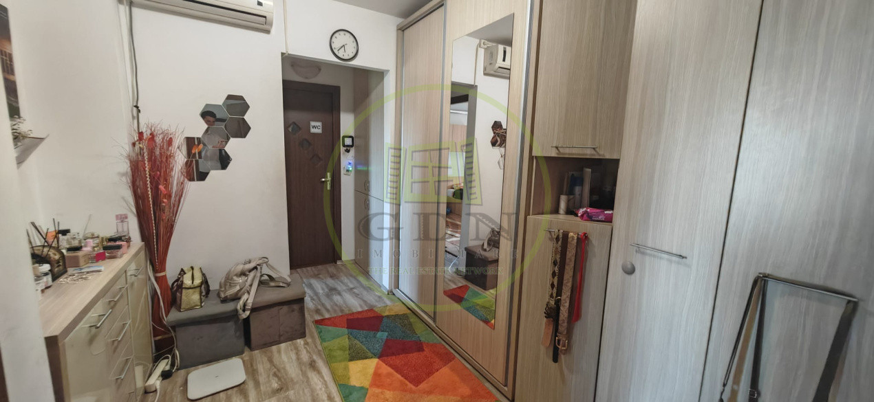 Apartament 2 camere, cartier George Enescu, zona Politia Pasapoarte 
